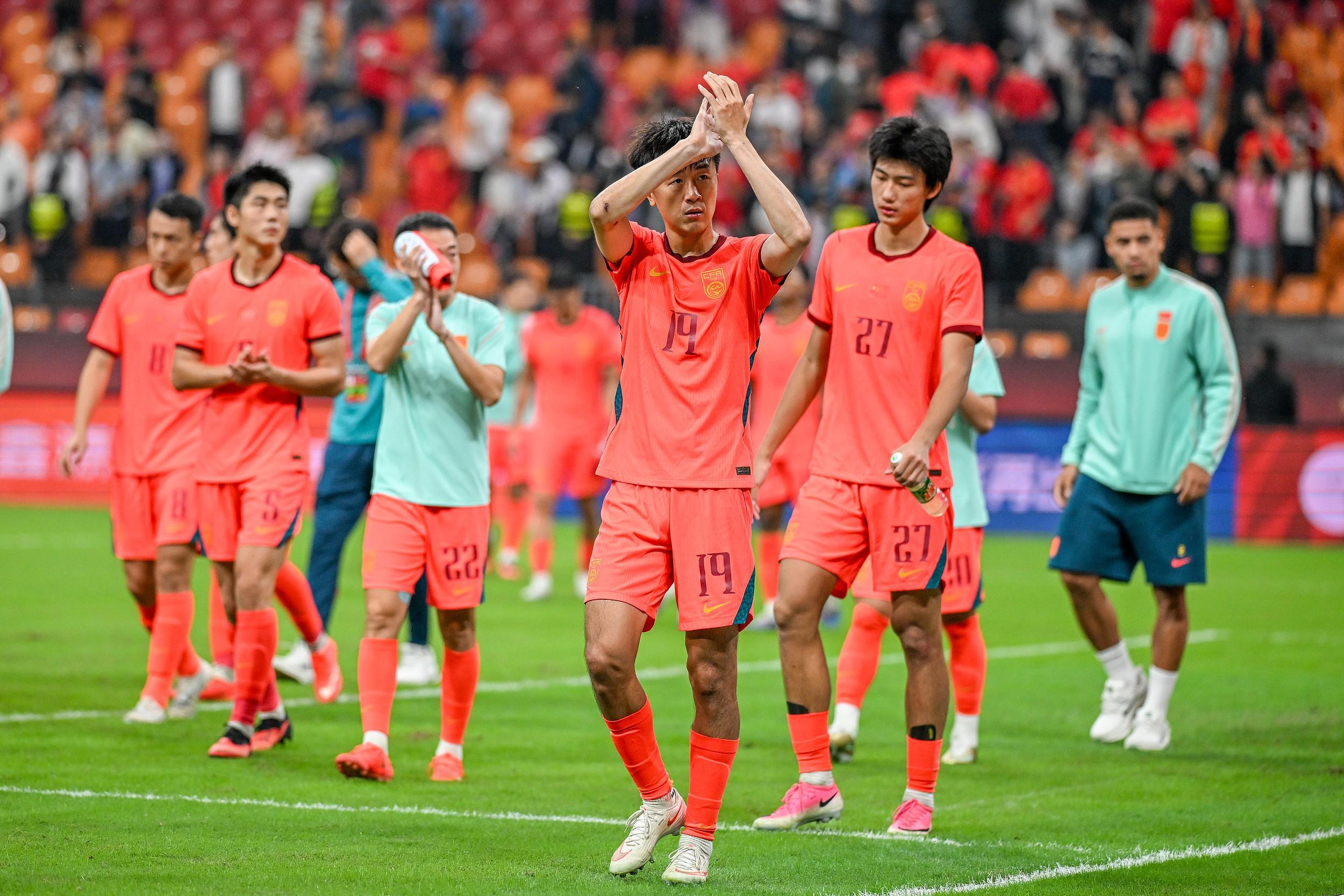 北青：国足暂无换帅打算；马来西亚、巴林有望成为热身赛对手